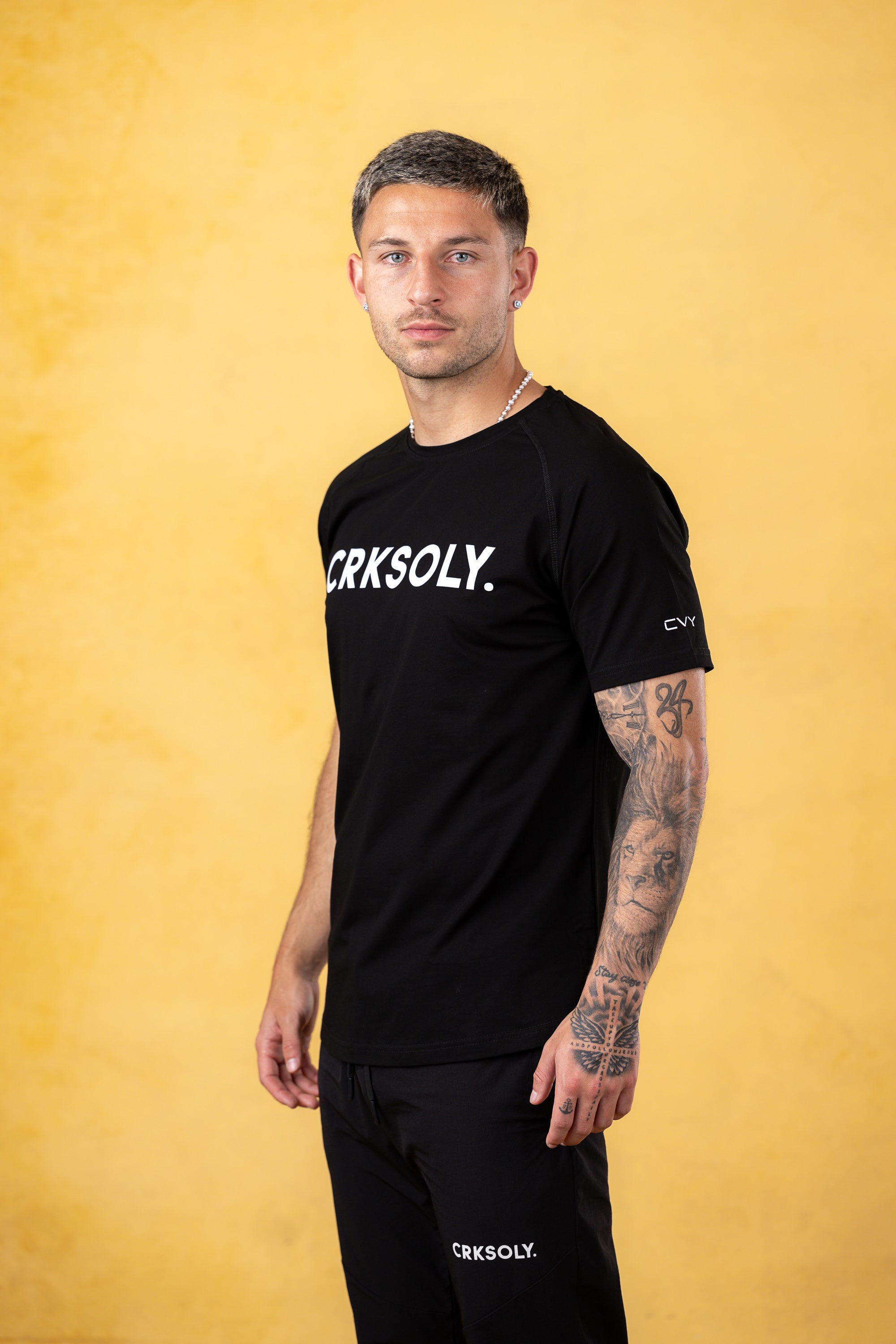 CRKSOLY. Men Black Cotton-Elastic Tee, product photo 3