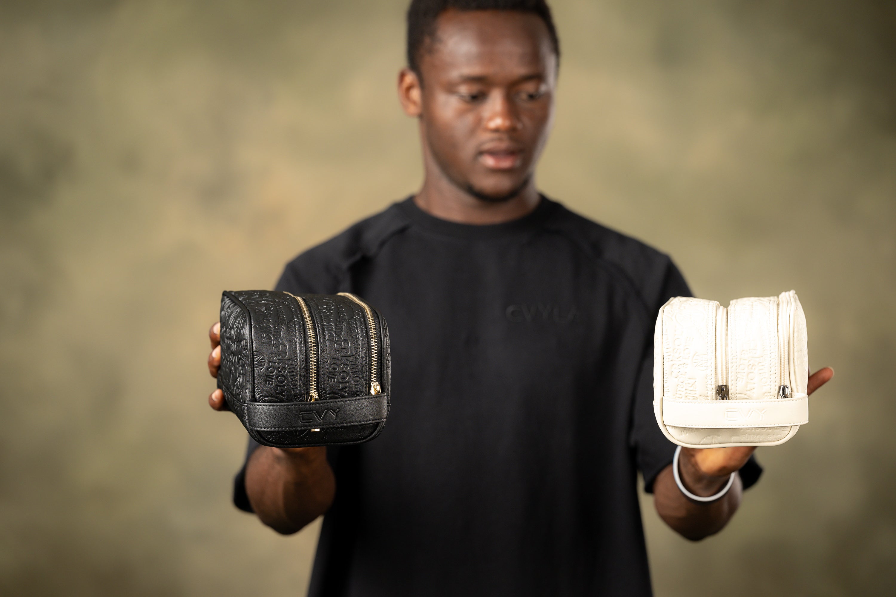 CVYLA Toiletry Leather Bag, product photo 4