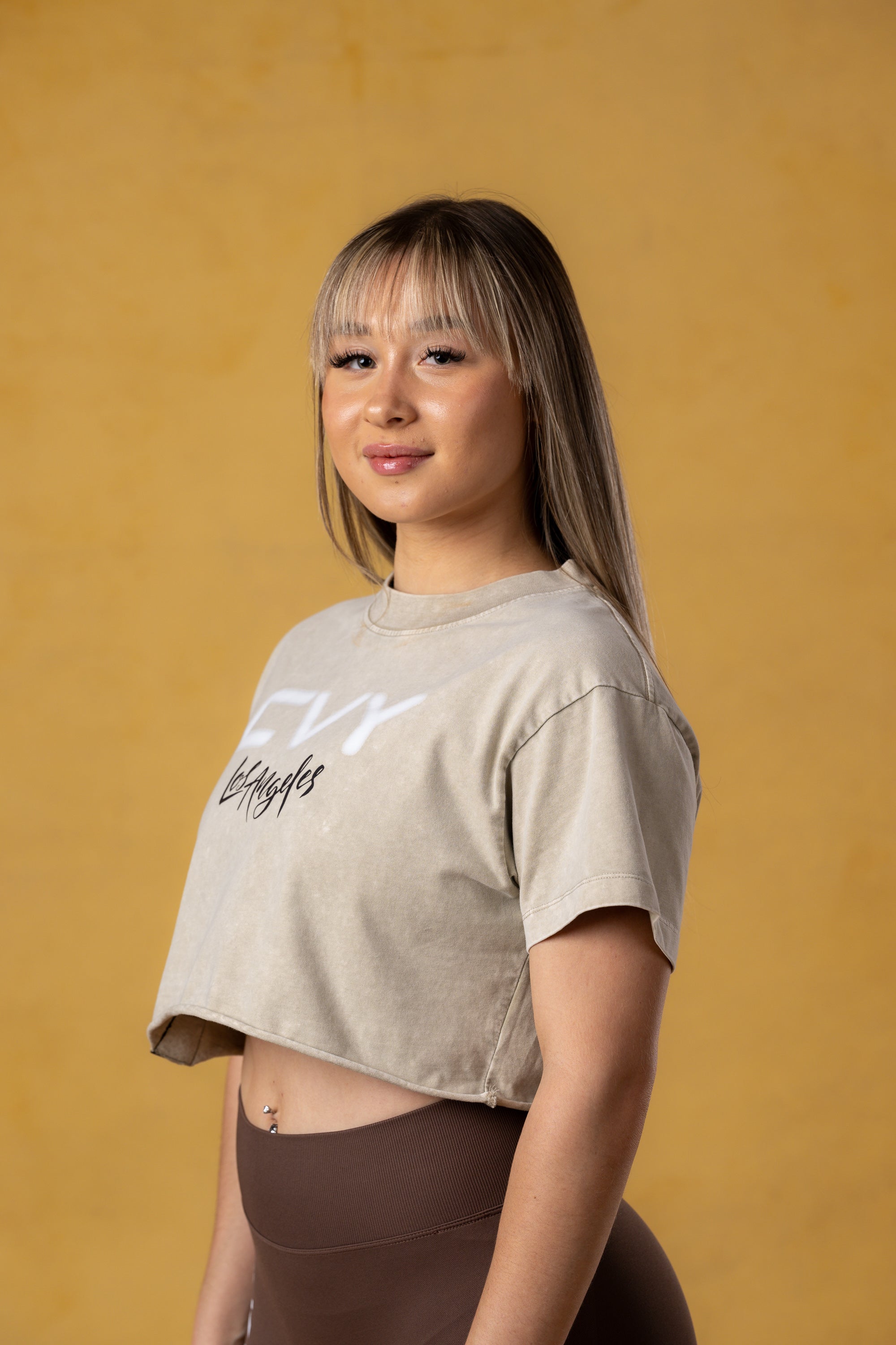 CVYLA Women Los Angeles Street Crop Top, product photo 5