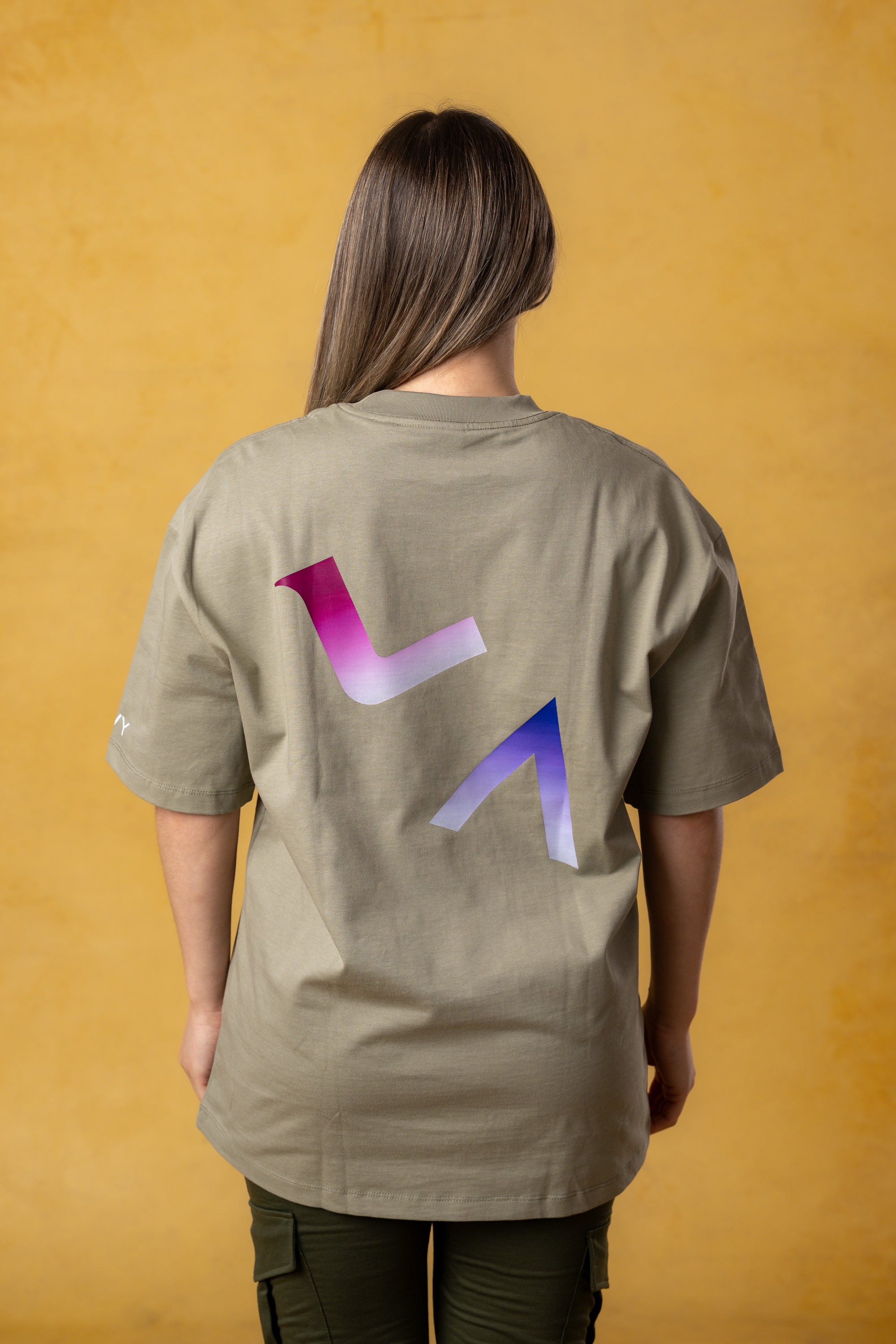 CVYLA Women Olive Oversize Tee, product photo 6