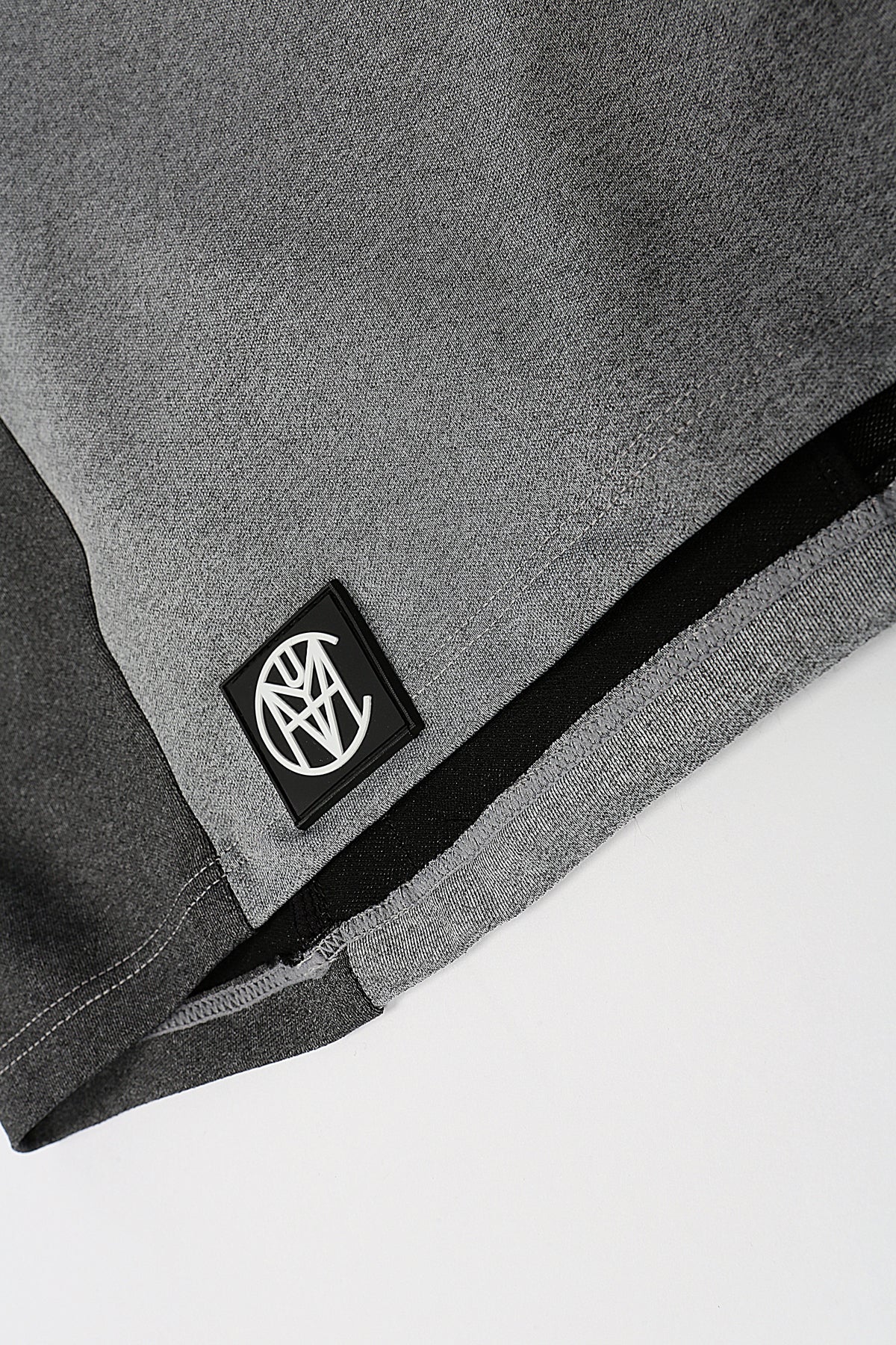 CRKSOLY. Men Blurred Logo Pullover, product photo 4