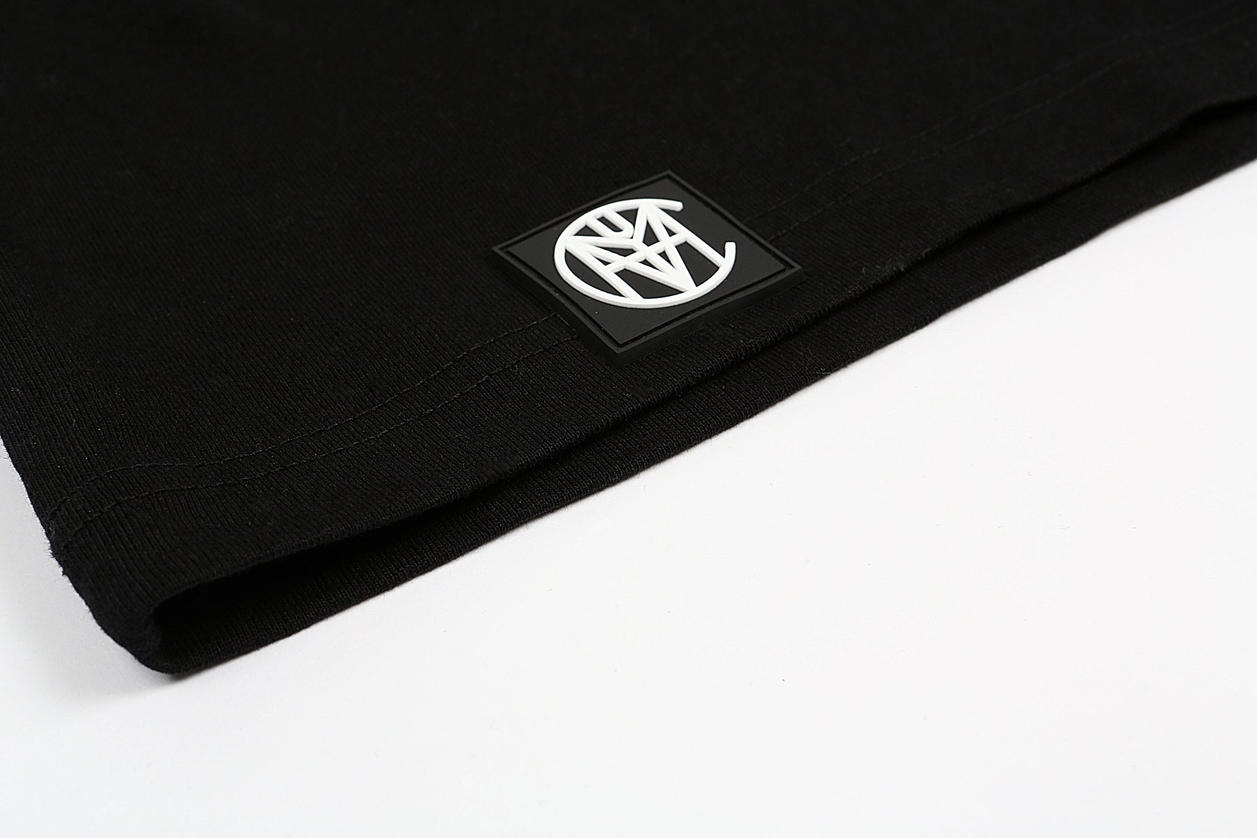 CVYLA Men Black T Shirt, product photo 3