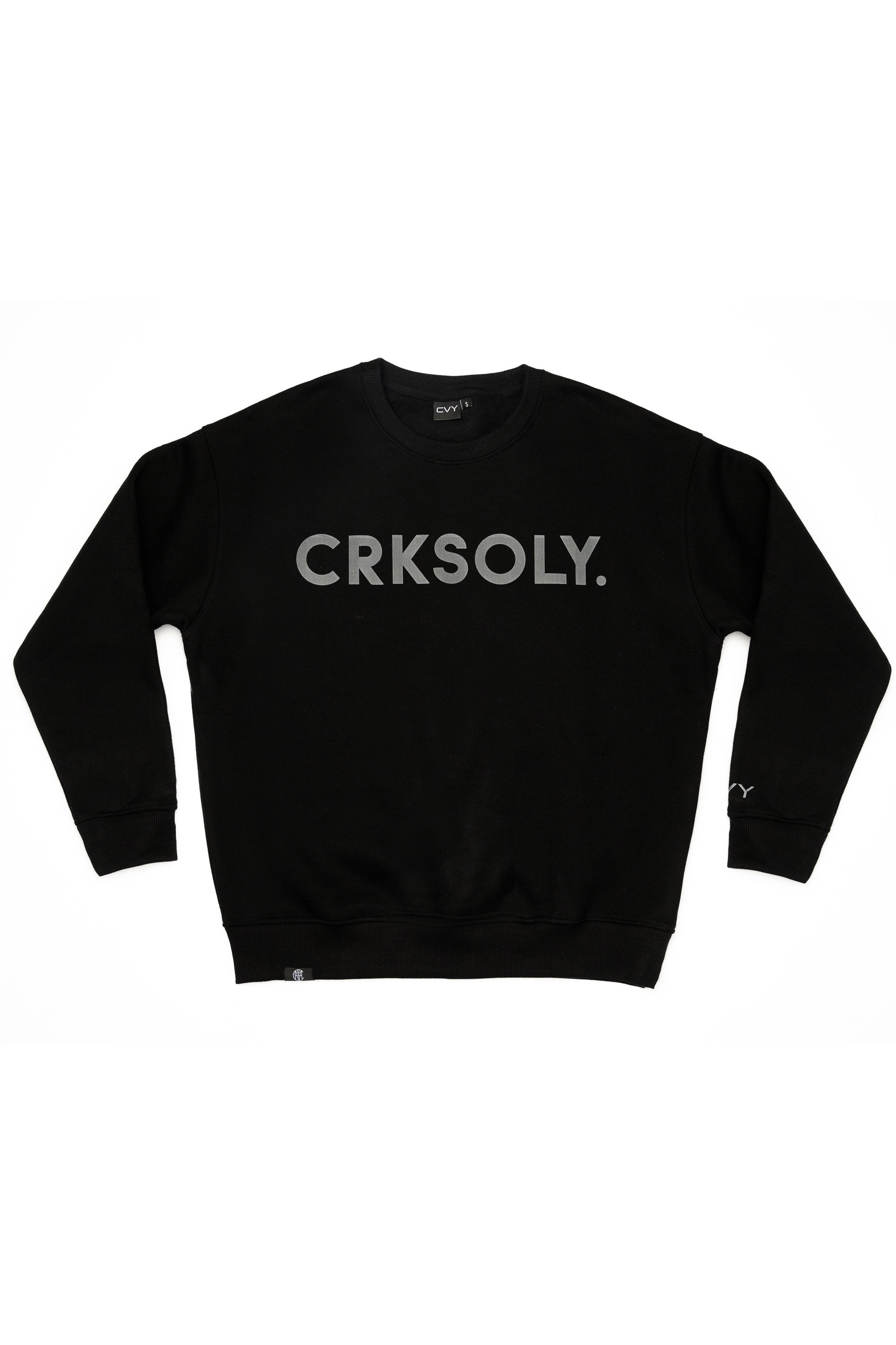 stylish soccer brand, modern soccer brand, cracks only, soccer streetwear, high-performance wear, soccer streetwear, cracks only, cracks,