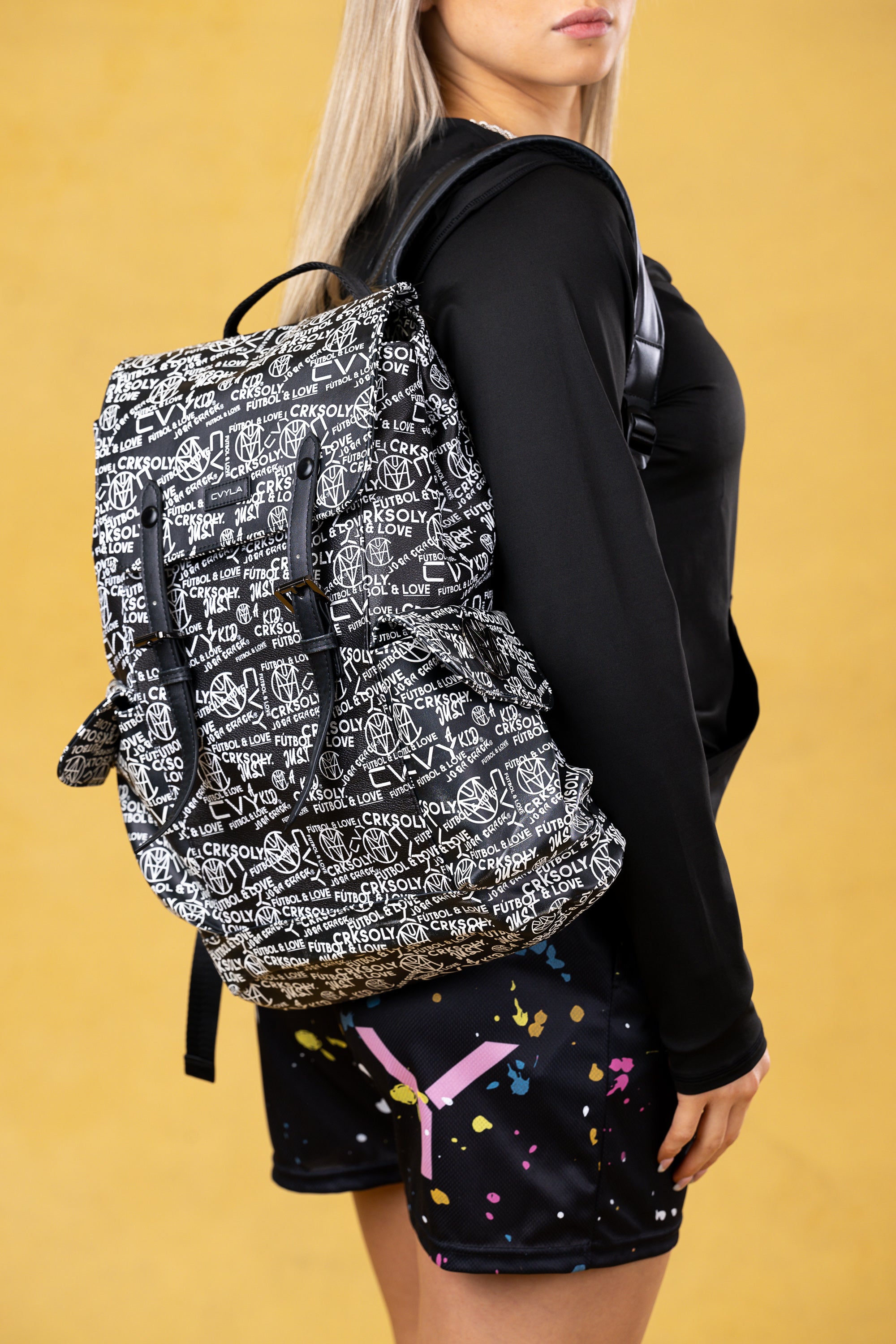 CVYLA Leather Travel Backpack, product photo 12