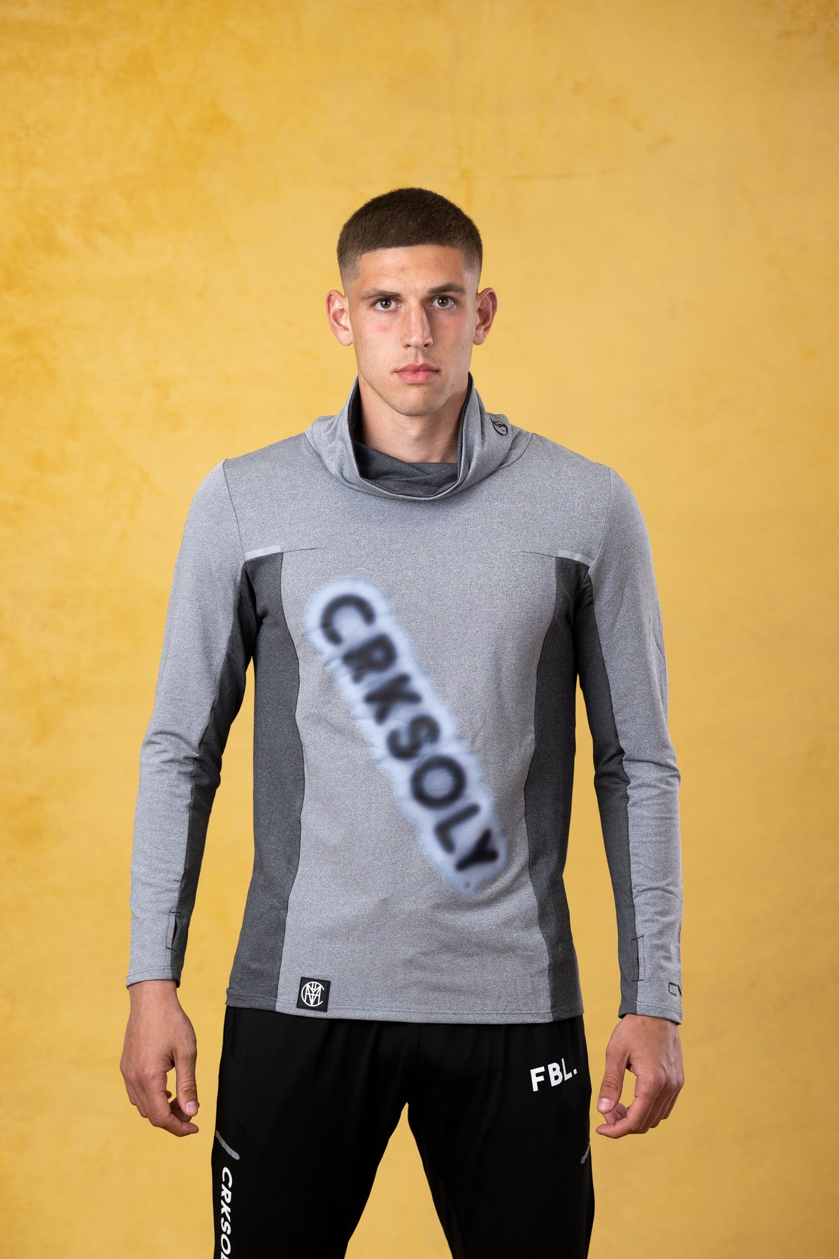 CRKSOLY. Men Blurred Logo Pullover, product photo 1