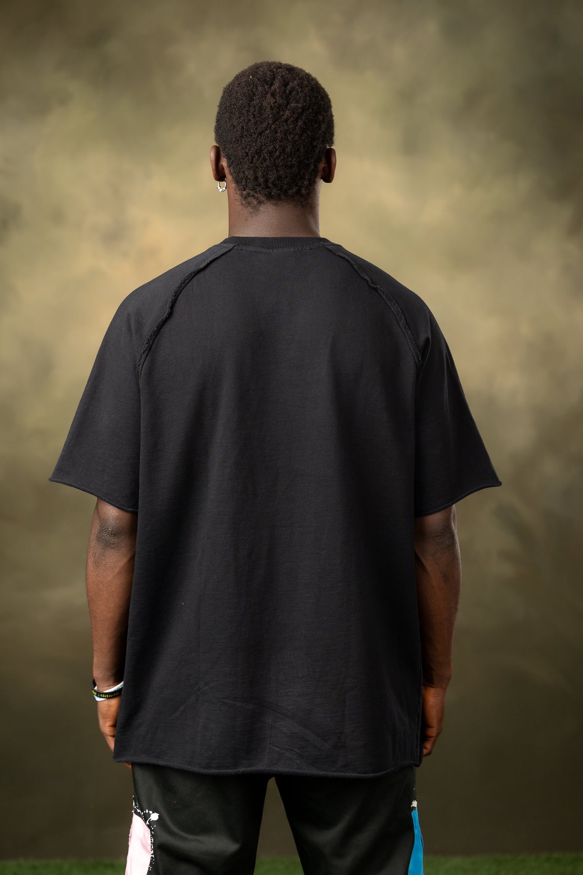 CVYLA Men Black Oversize Tee, product photo 7