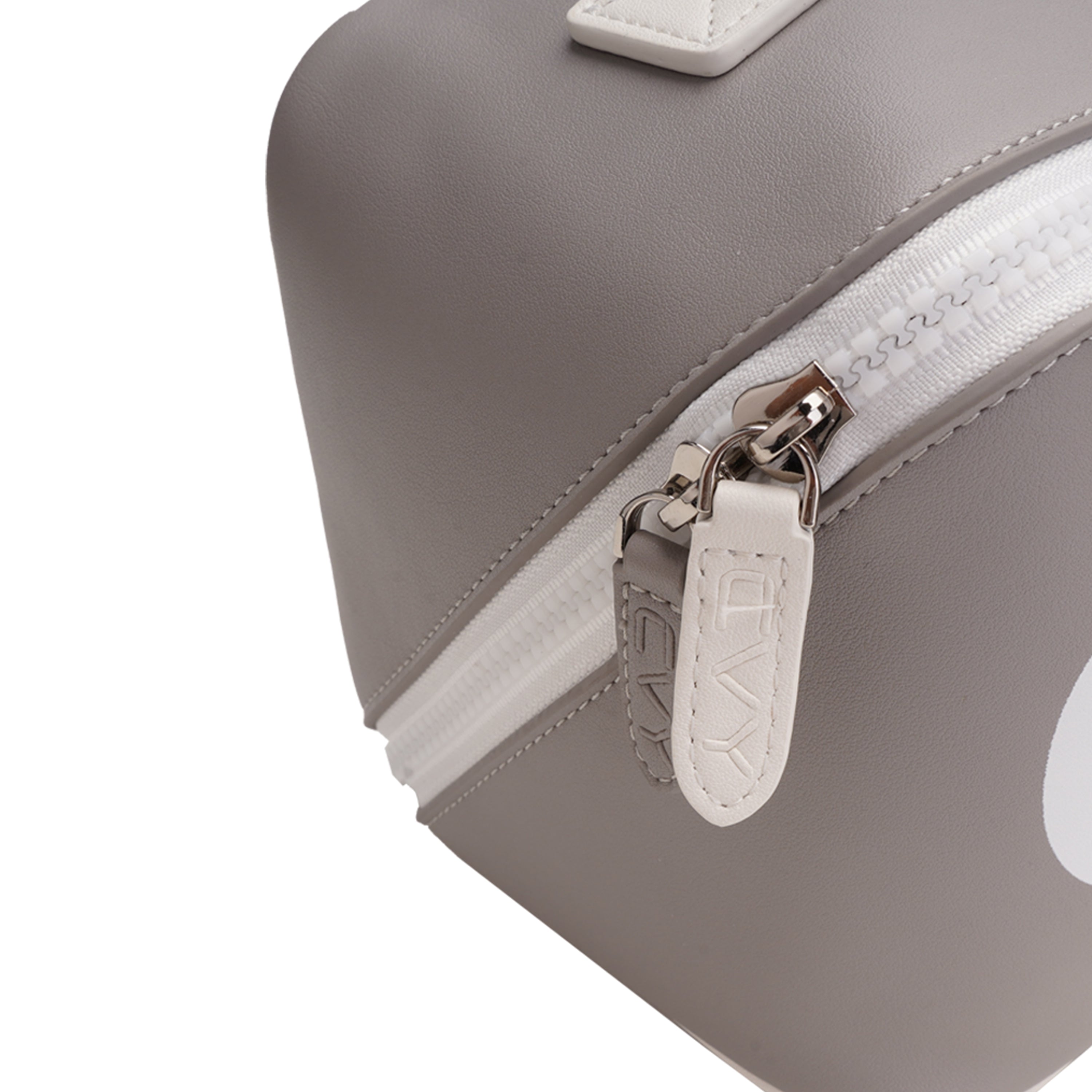 CVYLA Box Toiletry Leather Bag