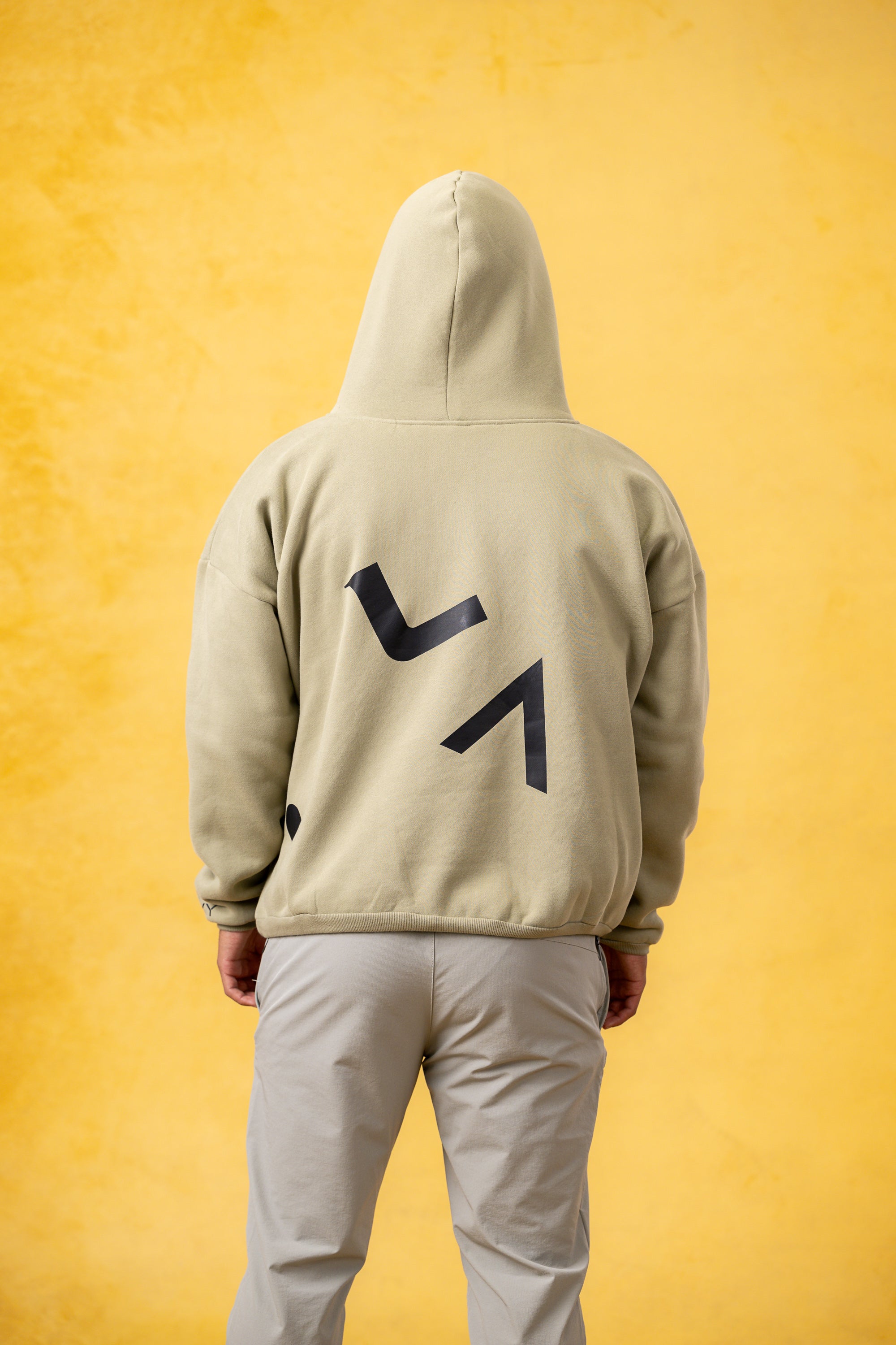 Sudadera con capucha negra borrosa para hombre de CVYLA