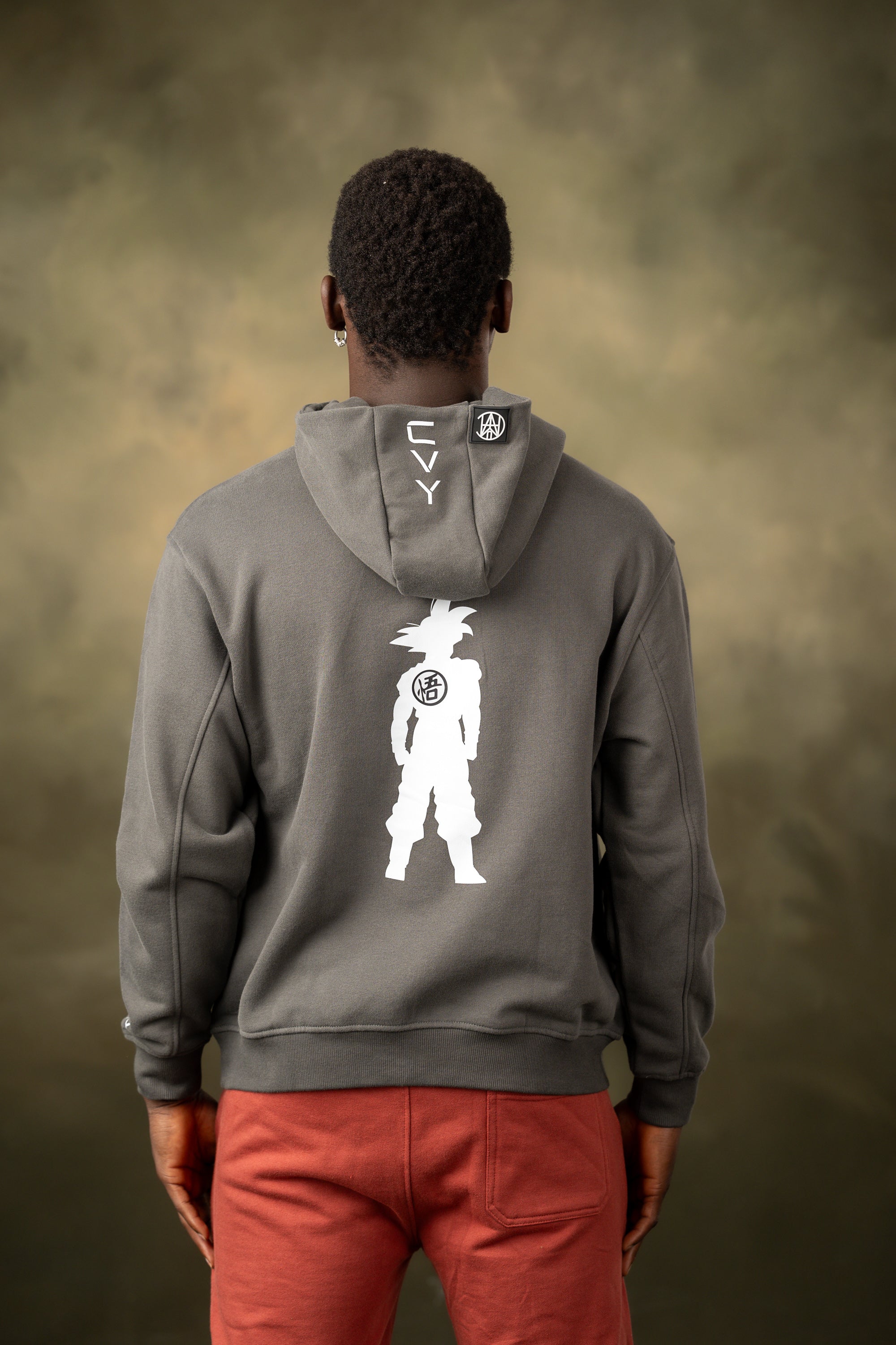 Sudadera con capucha negra borrosa para hombre de CVYLA