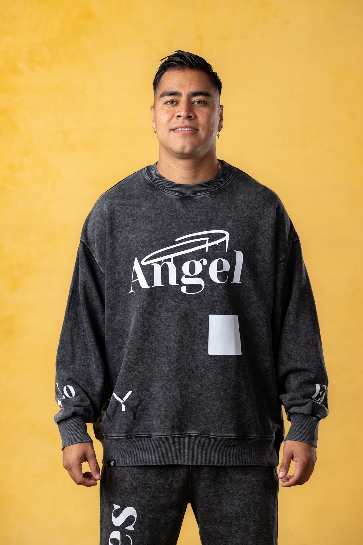 CVYLA Men LOS-Angel-ES Crewneck, product photo 8