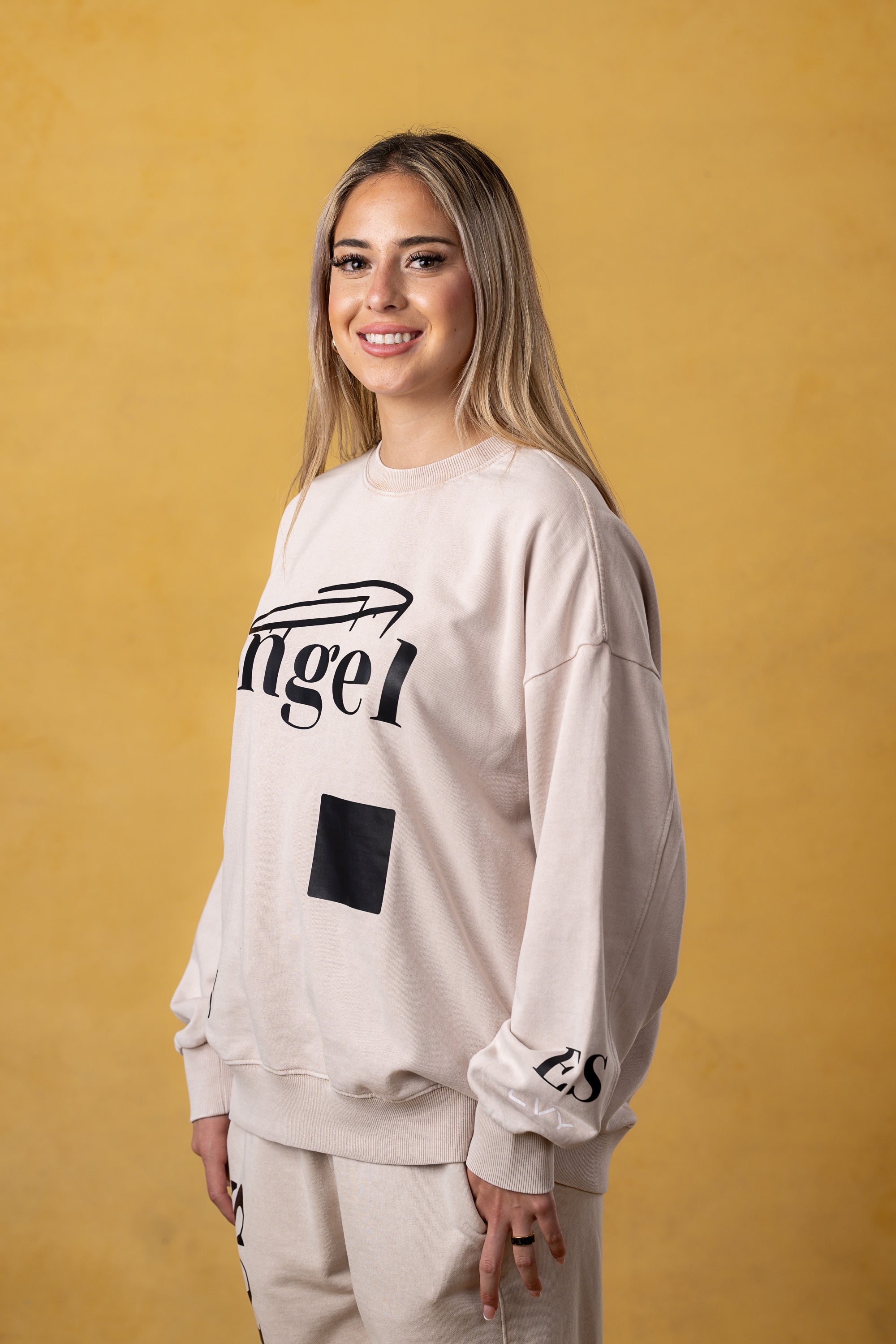 CRKSOLY. Sudadera con capucha