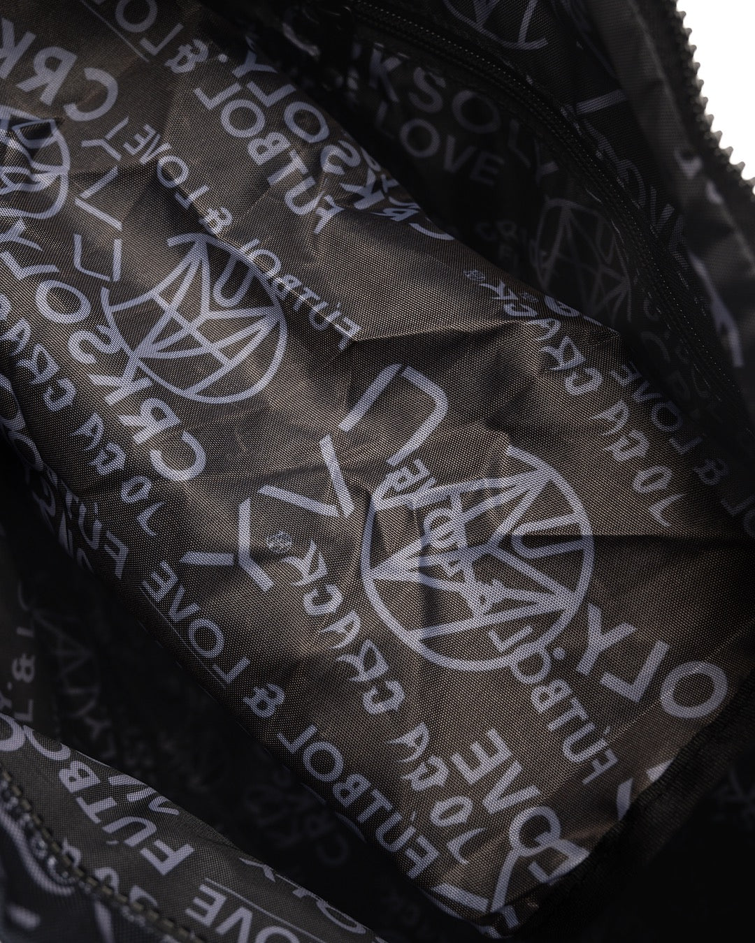 CRKSOLY. Travel Duffle Bag, product photo 6