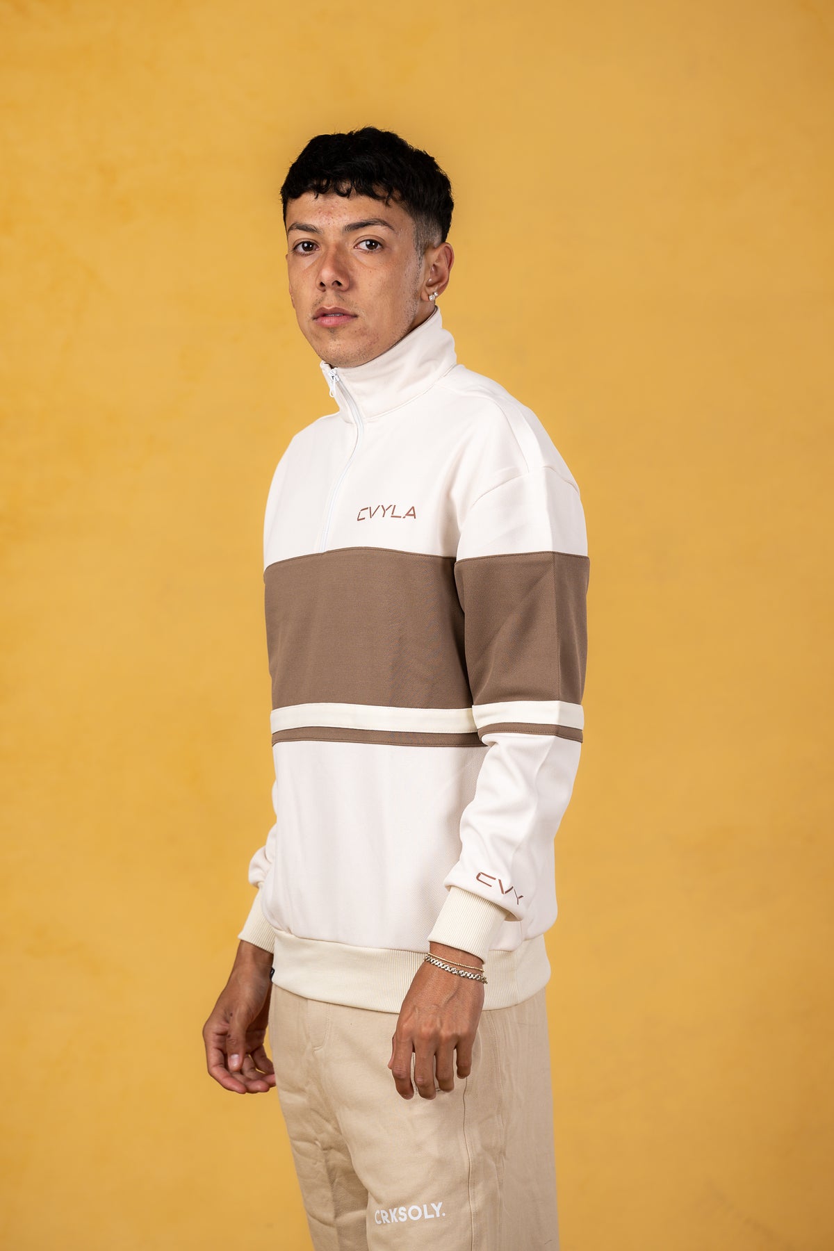 CVYLA Men 1/4 Zip Pullover, product photo 4