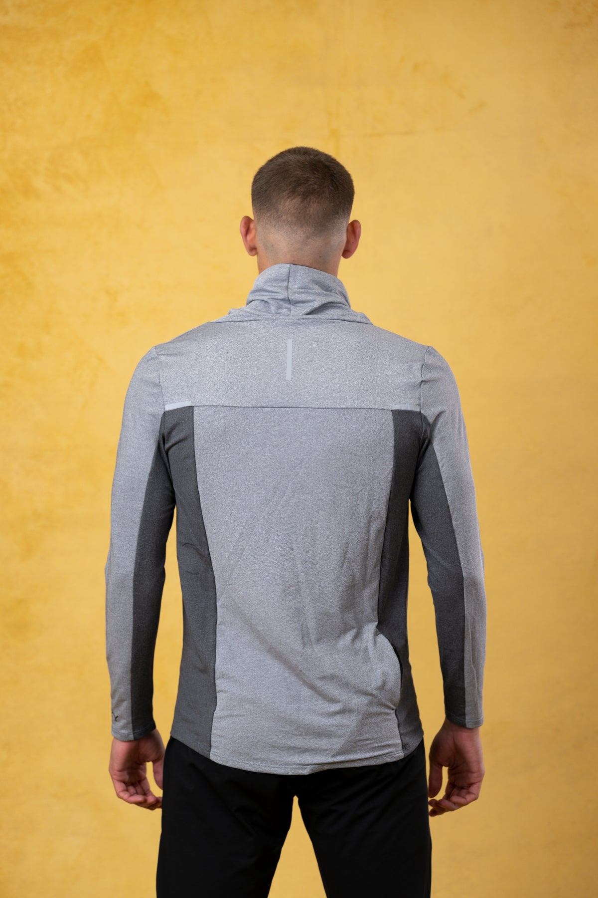 CRKSOLY. Men Blurred Logo Pullover, product photo 6