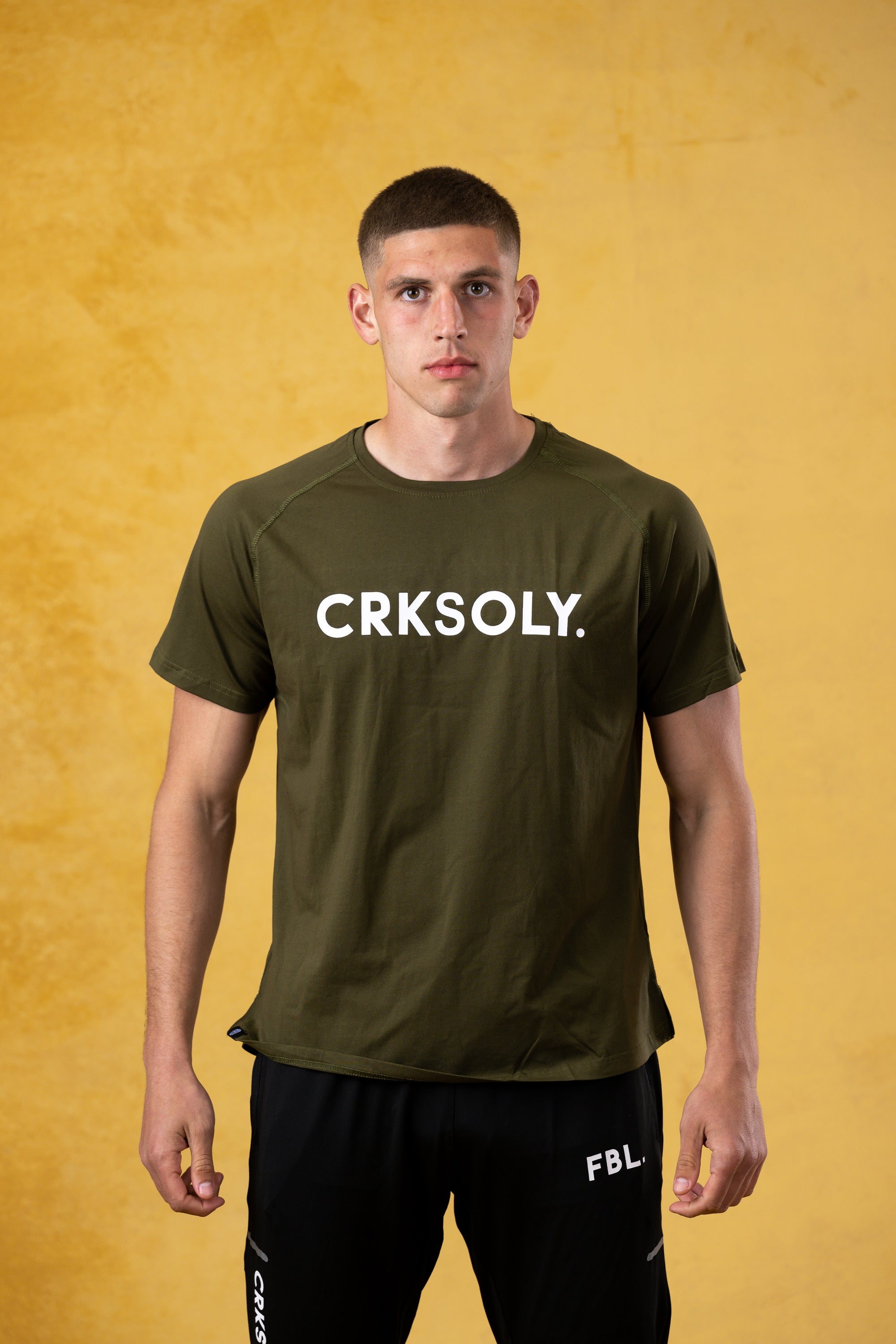 CRKSOLY. Camiseta elástica de algodón verde militar