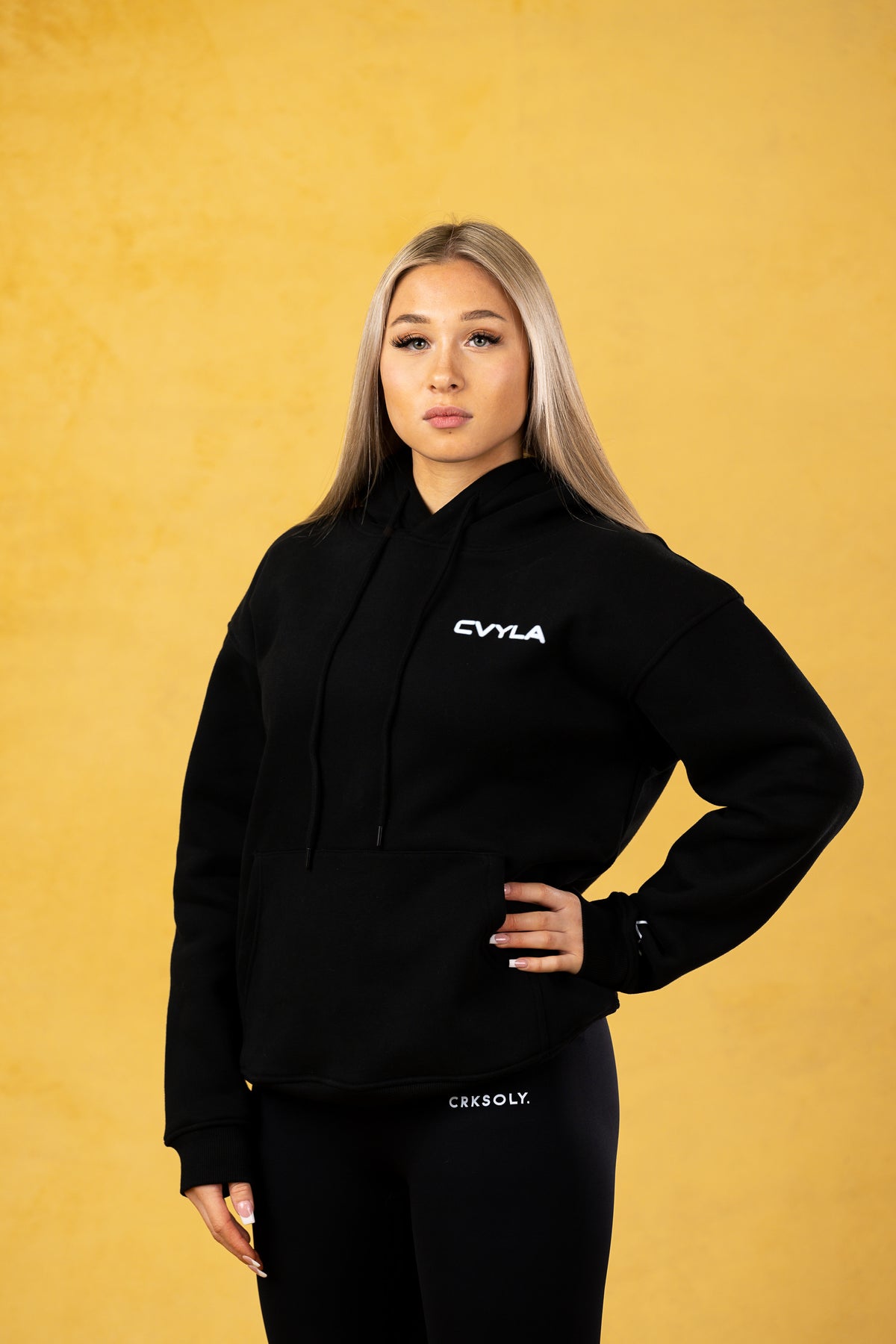 CVYLA Women Blurred Black Hoodie, product photo 1