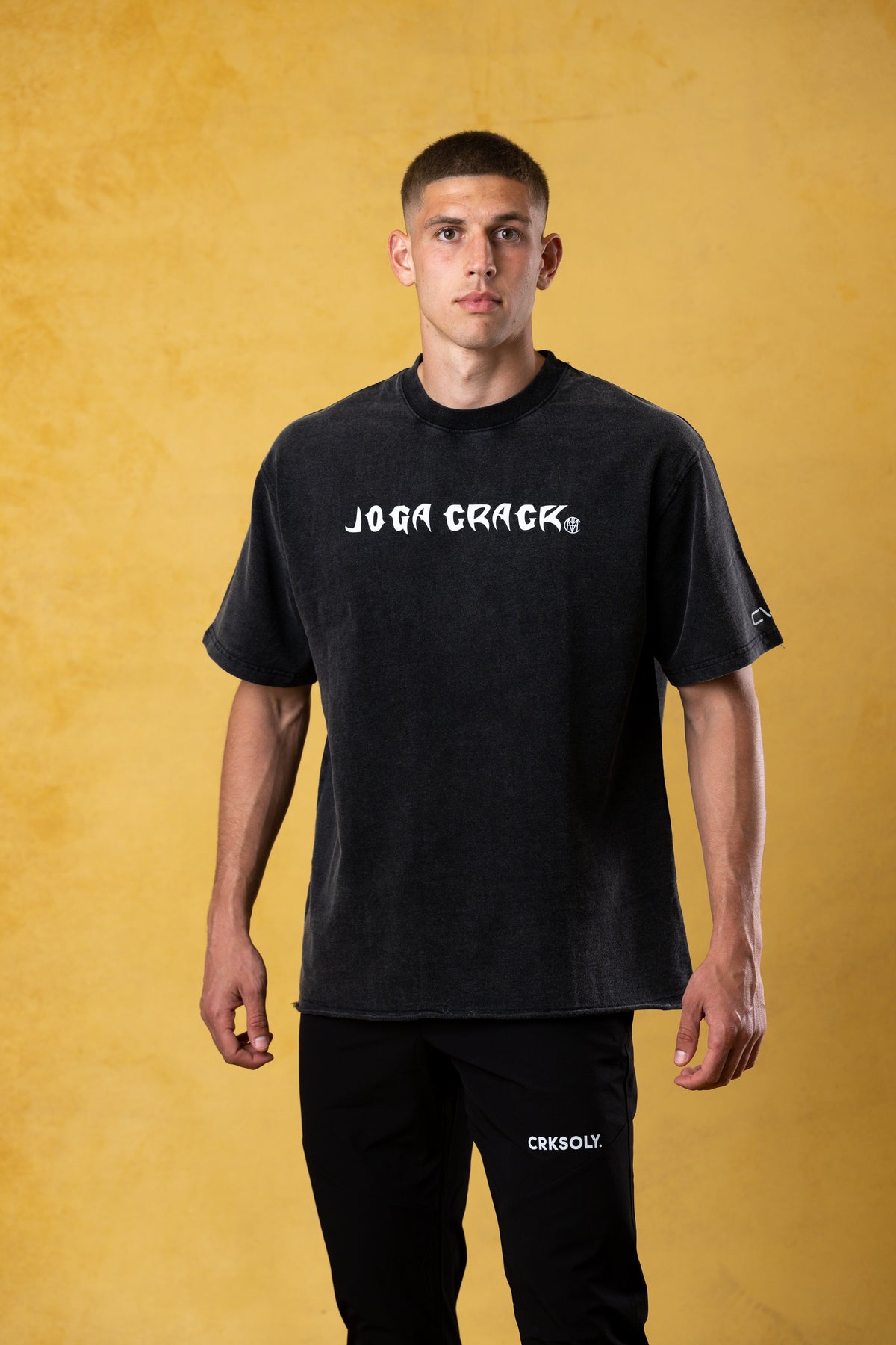 JOGA Men CRACK Black Oversize Tee, product photo 1