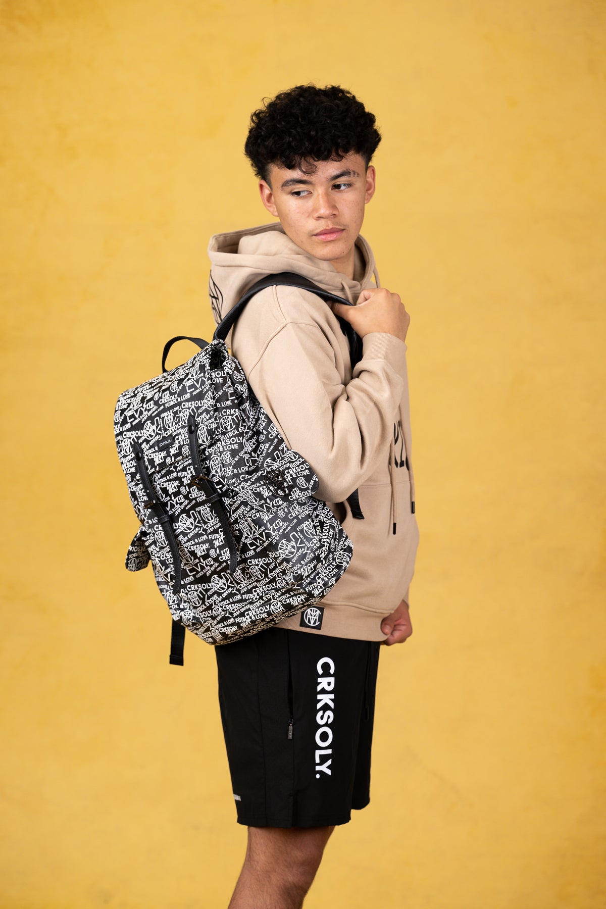 CVYLA Leather Travel Backpack, product photo 5